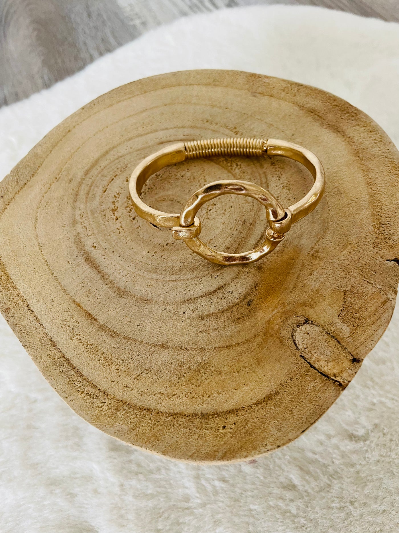 Gold Circle Hinged Bracelet
