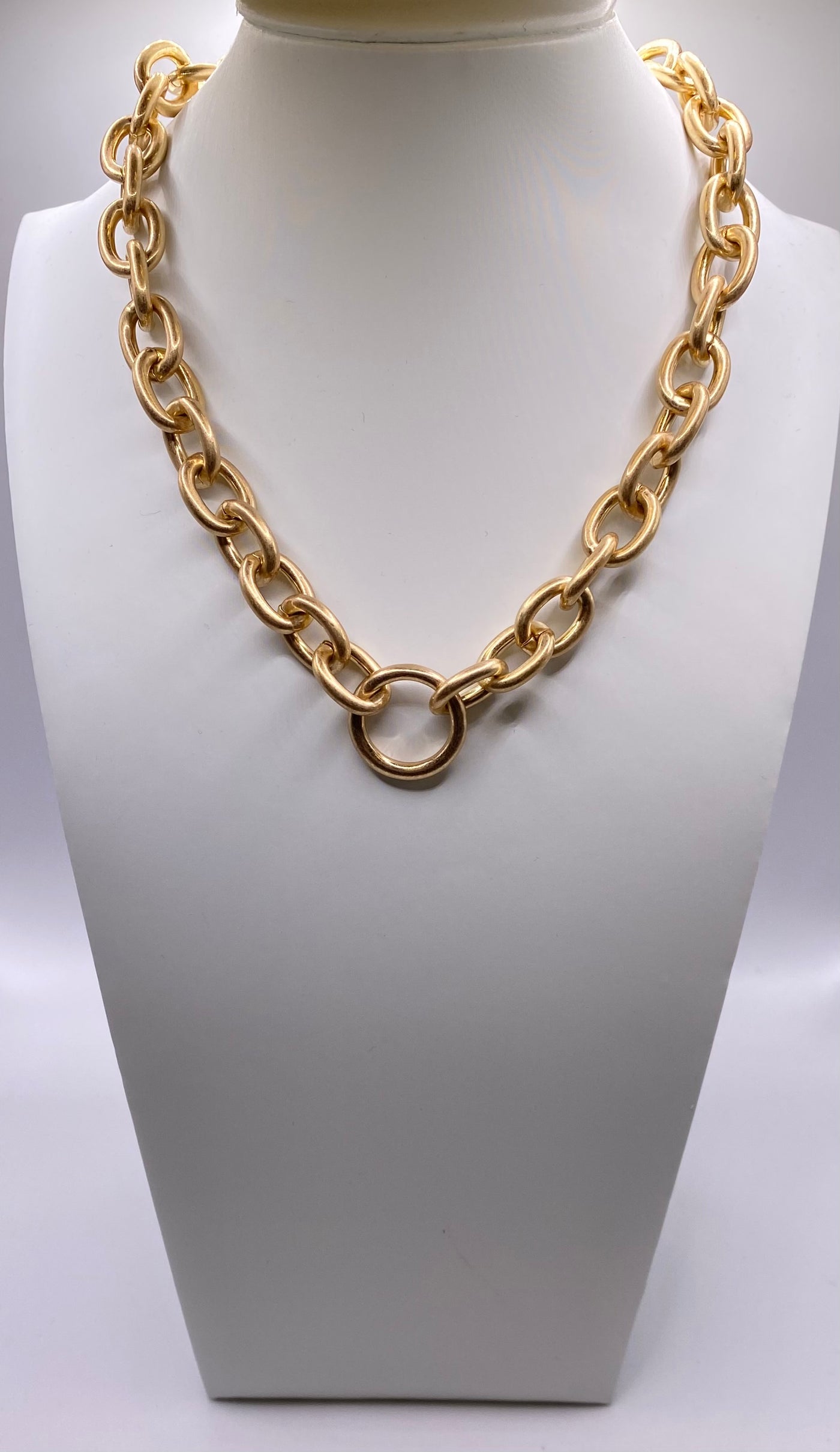 Matte Gold Circle Chain Necklace
